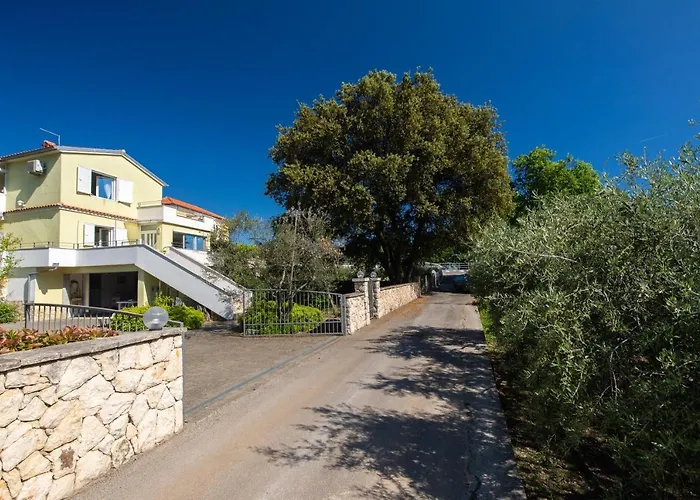 Portapisana Just 50m From The * Krk Town
